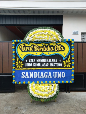 Papan Bunga Duka di 35 Ilir